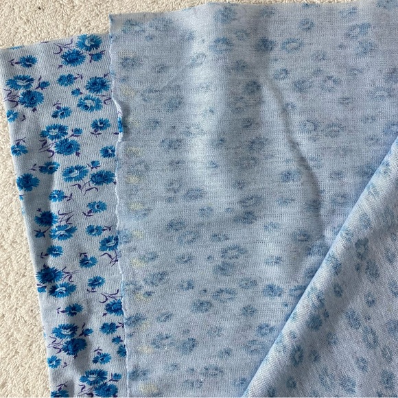 Vintage Fashion Fabrics Pre Cut Blue Floral Fabric - Picture 10 of 13
